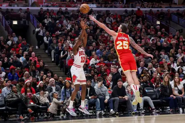 Andre Drummond shines in first start for short-handed Chicago Bulls, 3 takeaways from 118-113 win