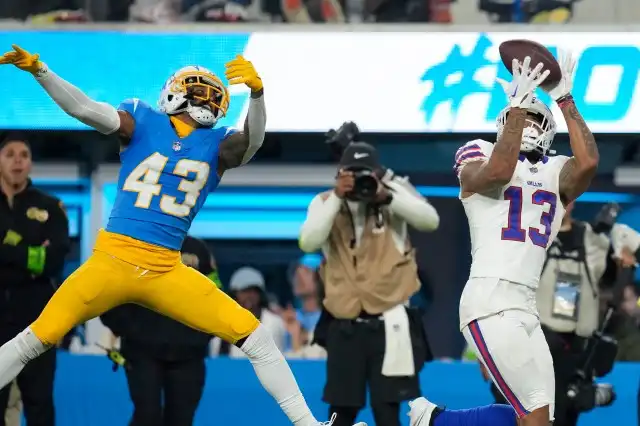 Bills playoff hopes improve by beating Chargers: Learning from past mistakes
