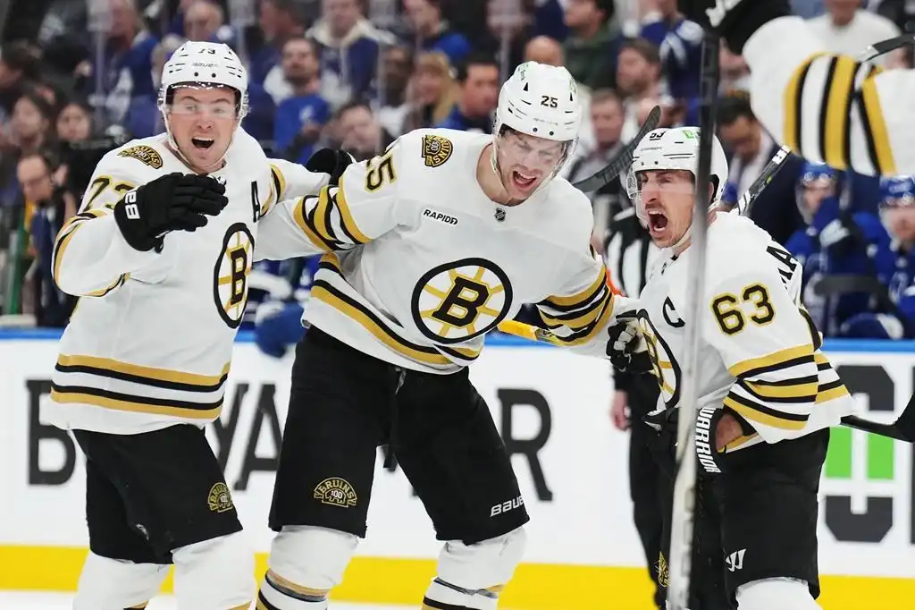 Brad Marchand scores two goals as Bruins defeat Maple Leafs 4-2 to grab 2-1 series advantage