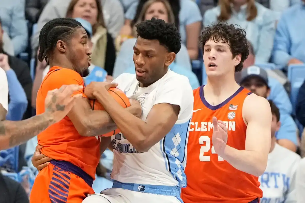 Clemson basketball stunning upset No. 3 UNC Yahoo Sports