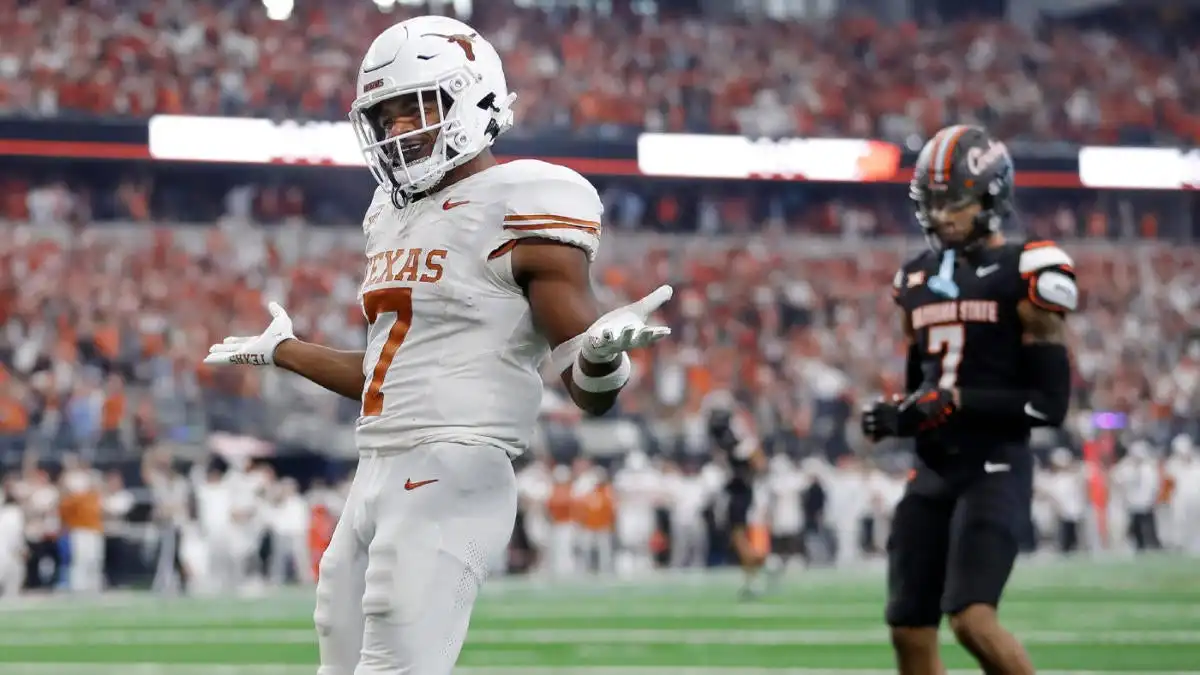 College Football Playoff: Texas Deserves Final Four-Team Field in CFP Rankings