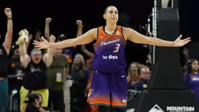 Diana Taurasi Makes History: Becomes First WNBA Player to Score 10,000 Points with Remarkable 42-Point Game