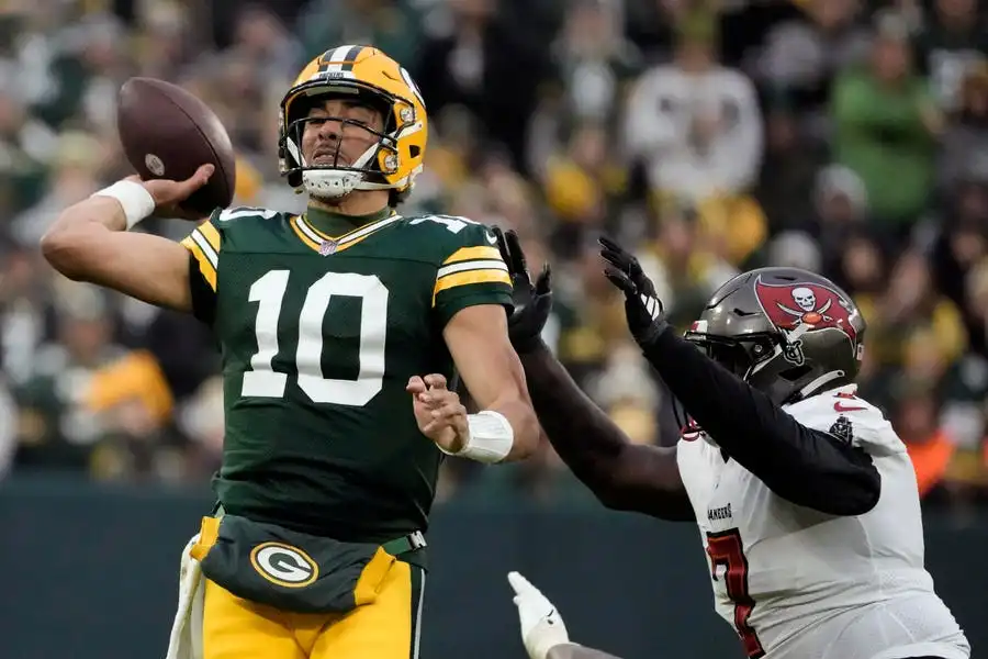 Green Bay Packers postseason hopes dashed, but hope remains