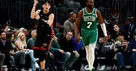 Heat barrage stuns Celtics, Thunder thrash Pelicans