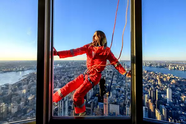 Jared Leto Empire State Building 30 Seconds to Mars Tour Hype