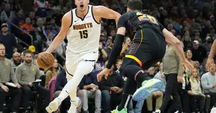 Jokic, Nuggets Hold off Durant, Suns