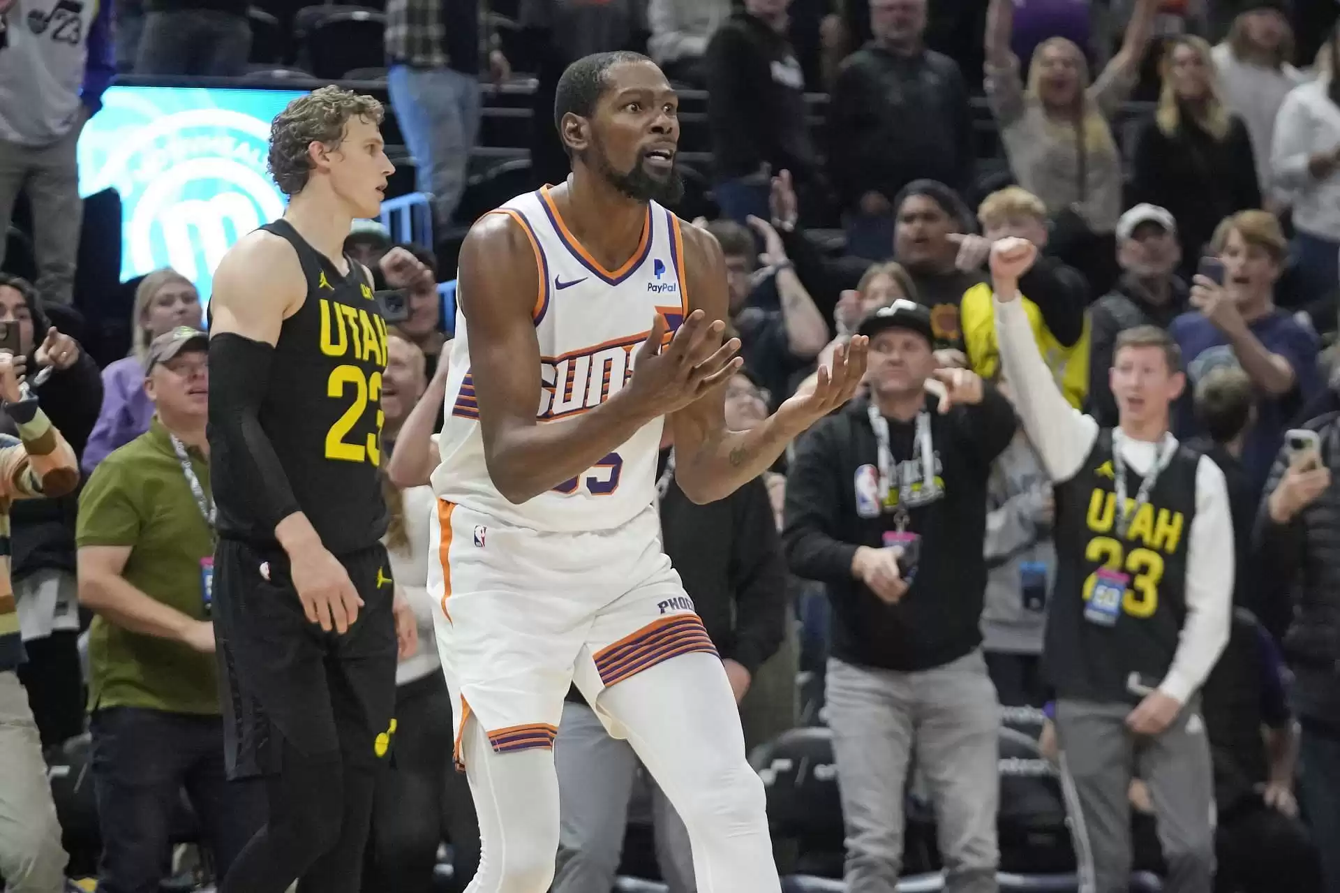 Kevin Durant calls out bettors who curse him by saying 