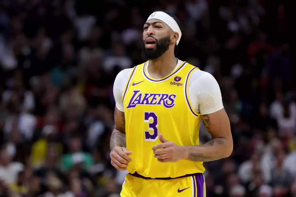 Lil Wayne: Lakers Need to Trade Anthony Davis to Win Championship
