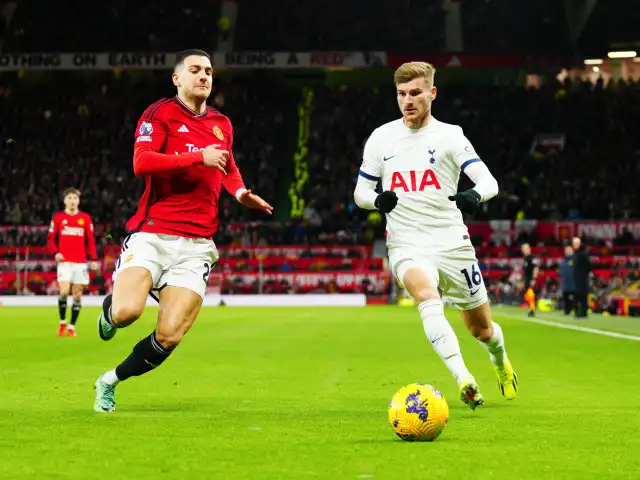 Live Video Score Manchester United Tottenham 2-2 ACUM Digi Sport 1 Londonezii egalează la un minut după reluarea jocului