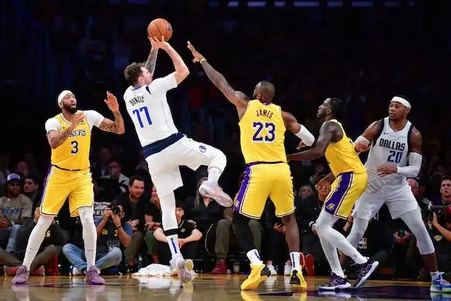 Mavericks Lakers preview Luka Doncic returns lineup