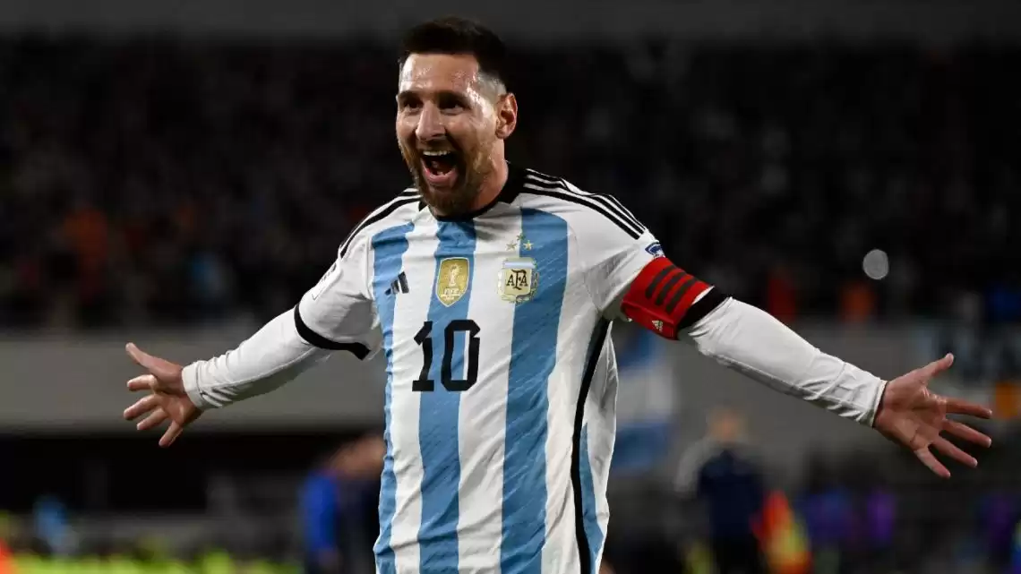 Messi's Free Kick Secures Argentina's 1-0 Victory Against Ecuador