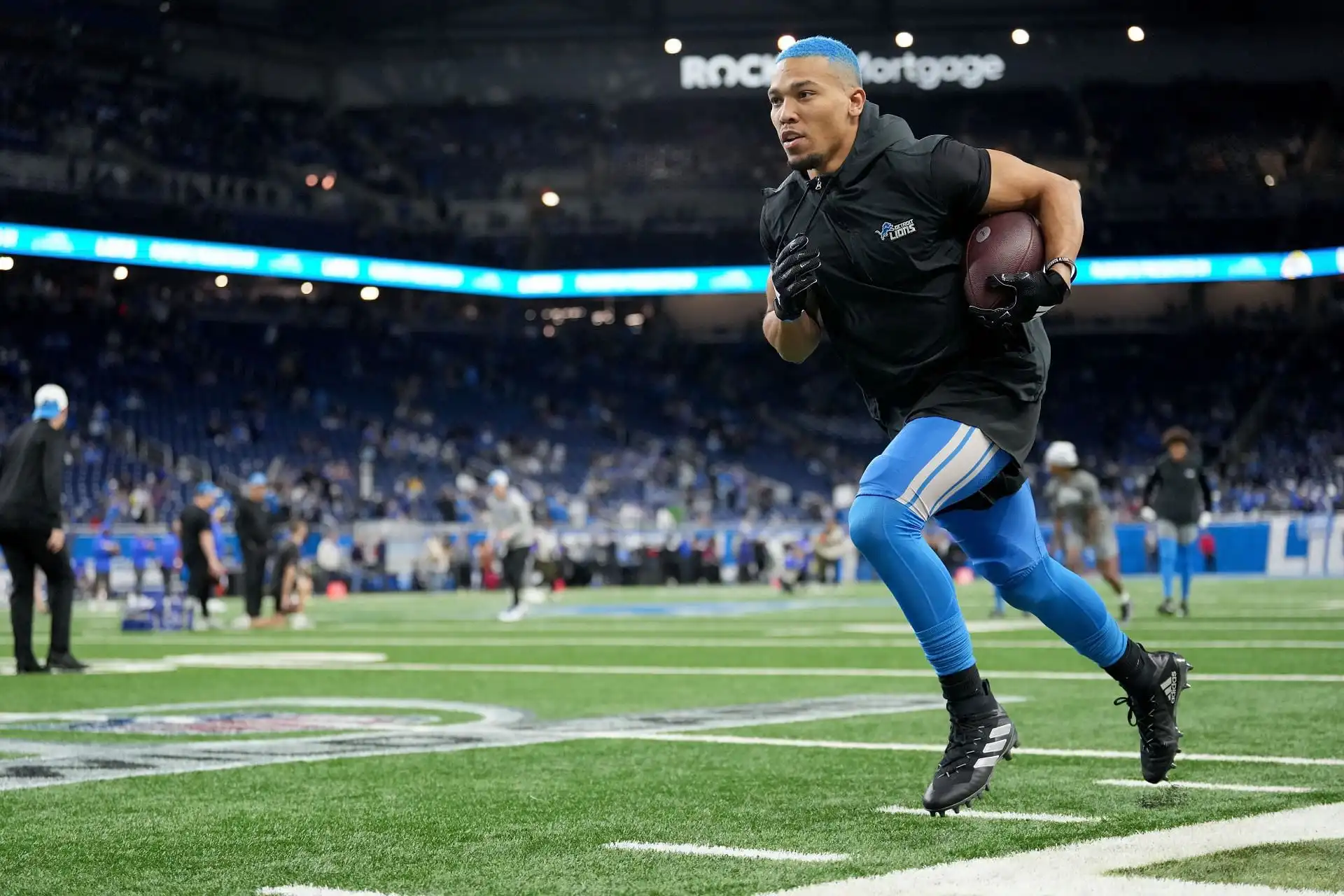 Reason for Amon-Ra St. Brown's Blue Hair Revealed by Lions Wide Receiver