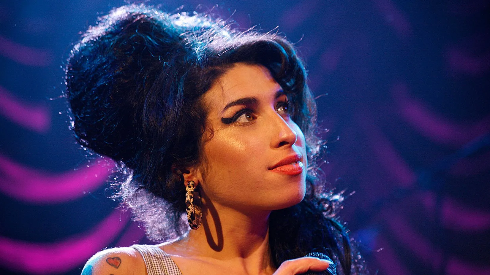 Remembering Amy Winehouse: The Tragic Death of the Iconic Singer at 27 on July 23