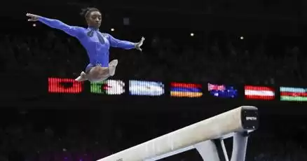 Simone Biles becomes the most decorated gymnast in history with her 6th all-around title at worlds