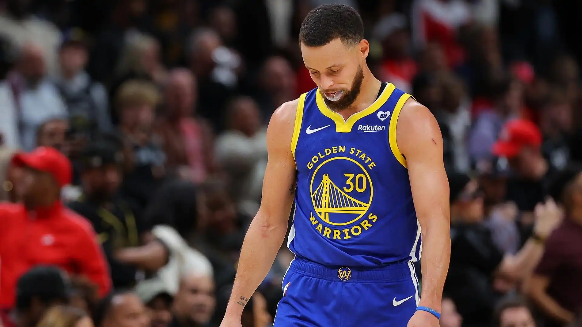 Stephen Curry playing tonight: TV channel, live stream, start time for Spurs vs. Warriors