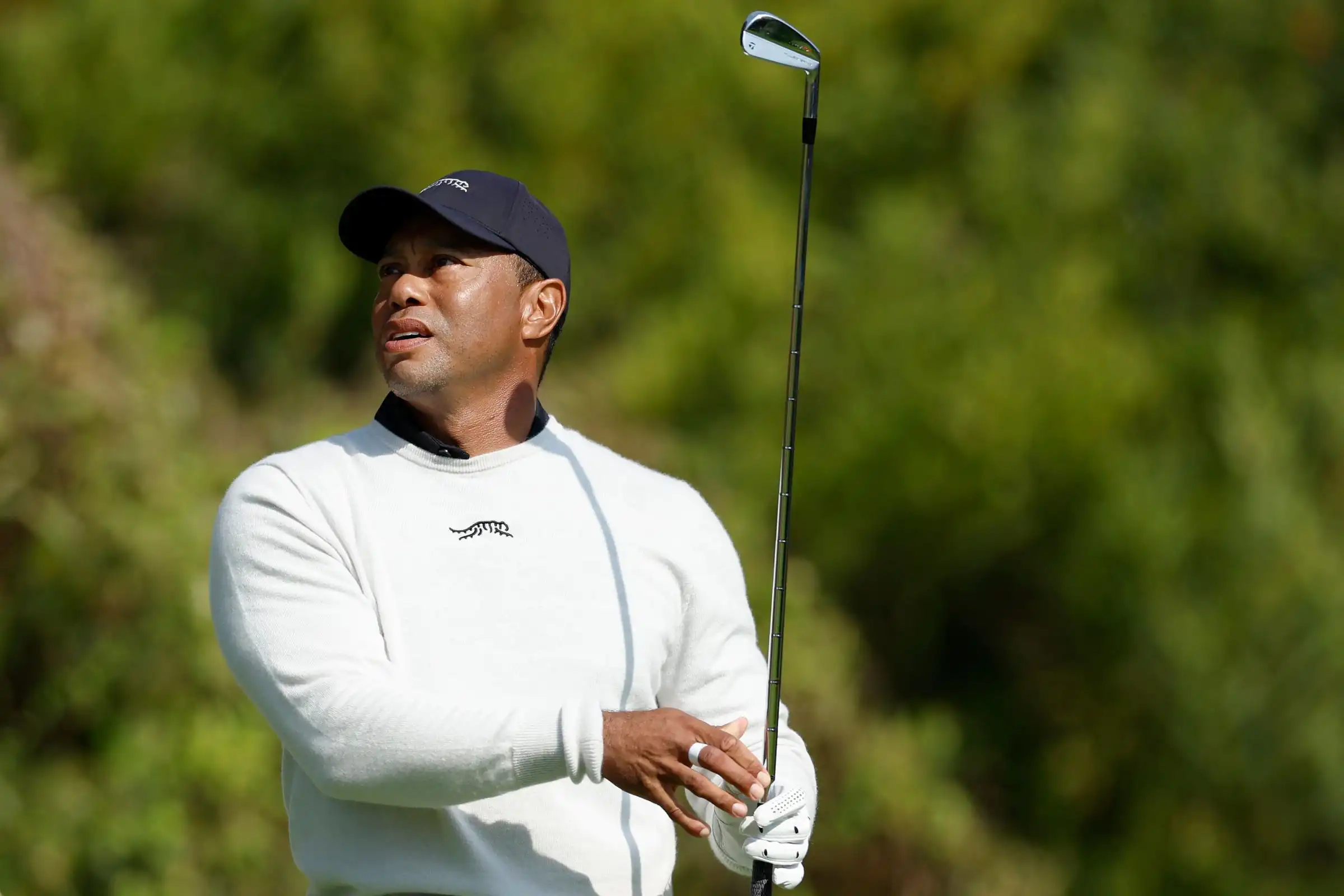 Tiger Woods back spasm shank final hole California