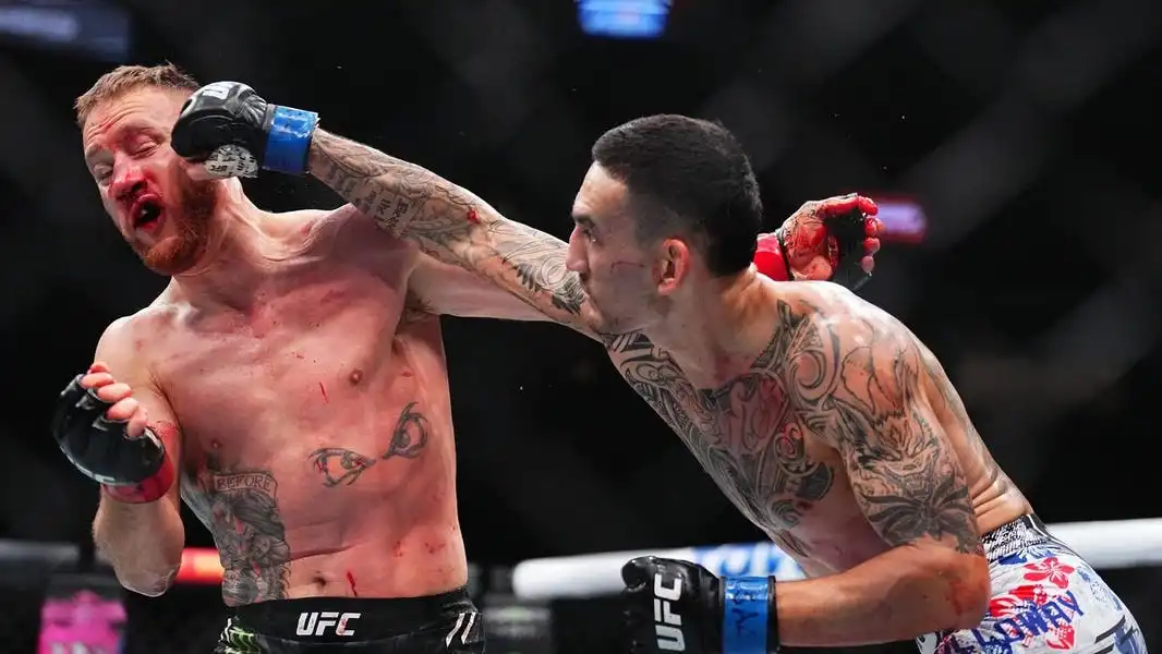 UFC 300 Results: Max Holloway's Buzzer-Beater KO Goes Viral.