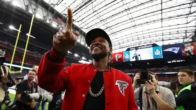 Usher to Headline 2024 Super Bowl Halftime Show in Las Vegas